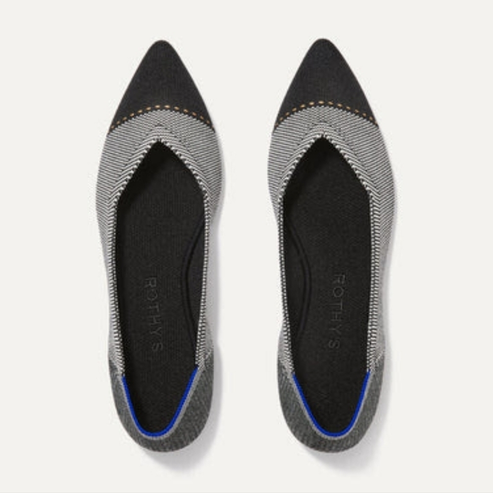BNIB Rothys The Point Grey Mist Captoe sz. 6.5 (fits sz 6)